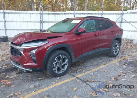 2025 Chevrolet Trax Fwd Lt z USA, uszkodzony, nr VIN KL77LHEP9SC247056